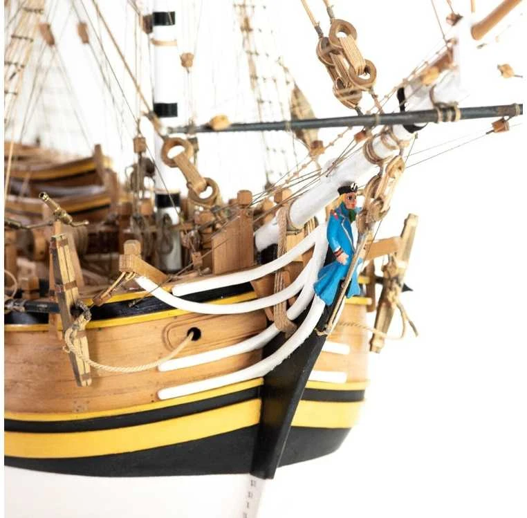 Amati HMS Bounty 1:60 medinis laivo modelio rinkinys (B1432)