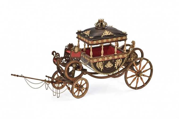 Amati Karališkoji karieta 1819, 1/24 medinis surinkimo rinkinys