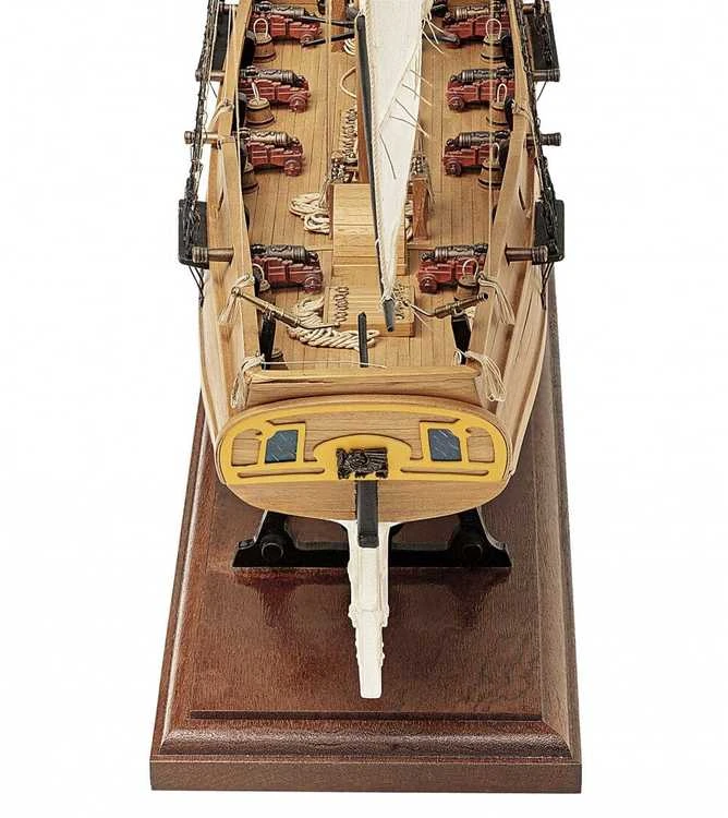 Amati piratų laivo Adventure medinis surenkamas modelis 1:60, 37 cm