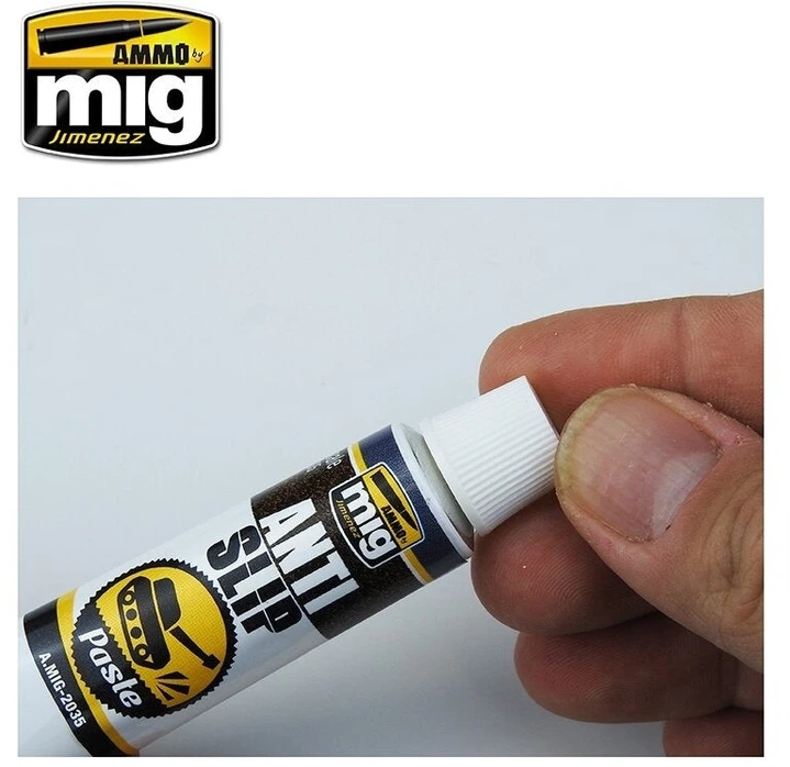 AMMO by MIG Jimenez Ruda akrilinė neslystanti pasta 1/35 maketams, 20 ml