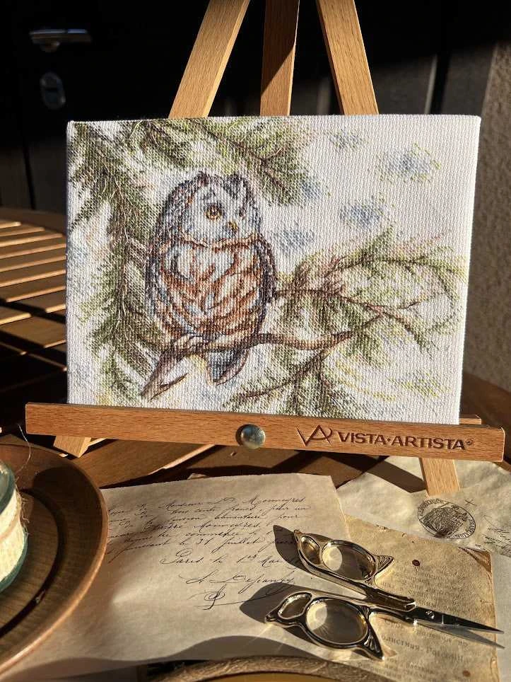 Andriana Beldizart Kryželiu siuvinėjimo rinkinys „Maža pelėda“ 20x15 cm SANS-73
