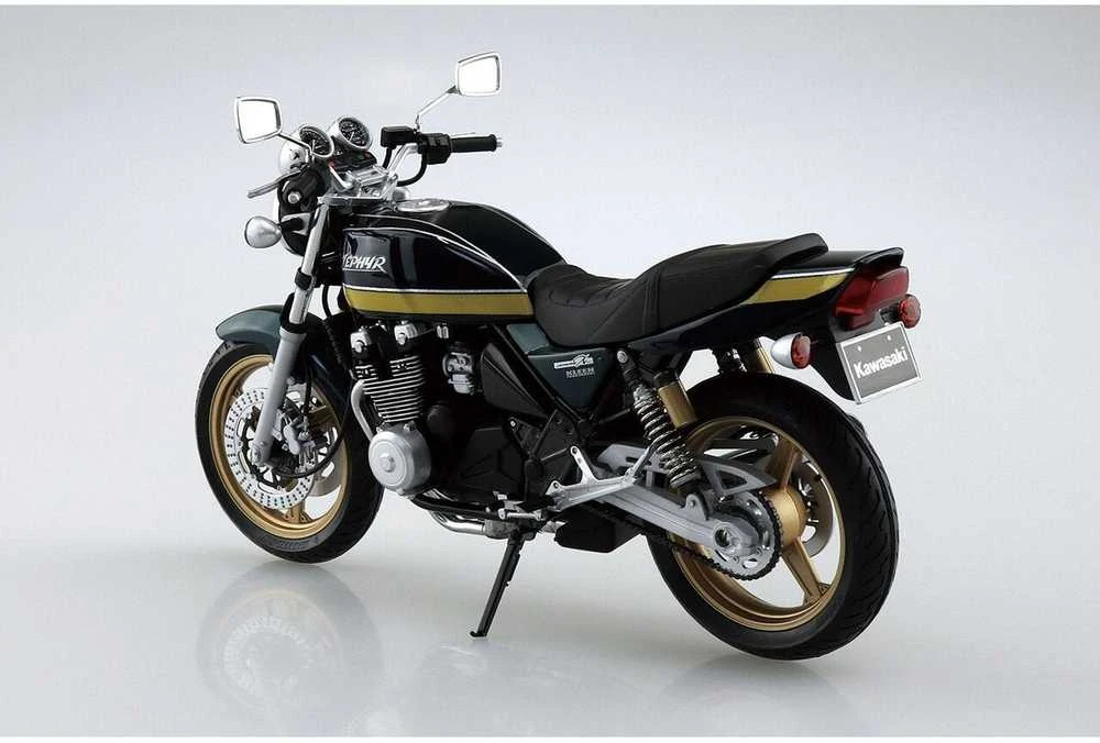 Aoshima Kawasaki Zephyr ZR400C '02 1:12 plastikinis surinkimo rinkinys