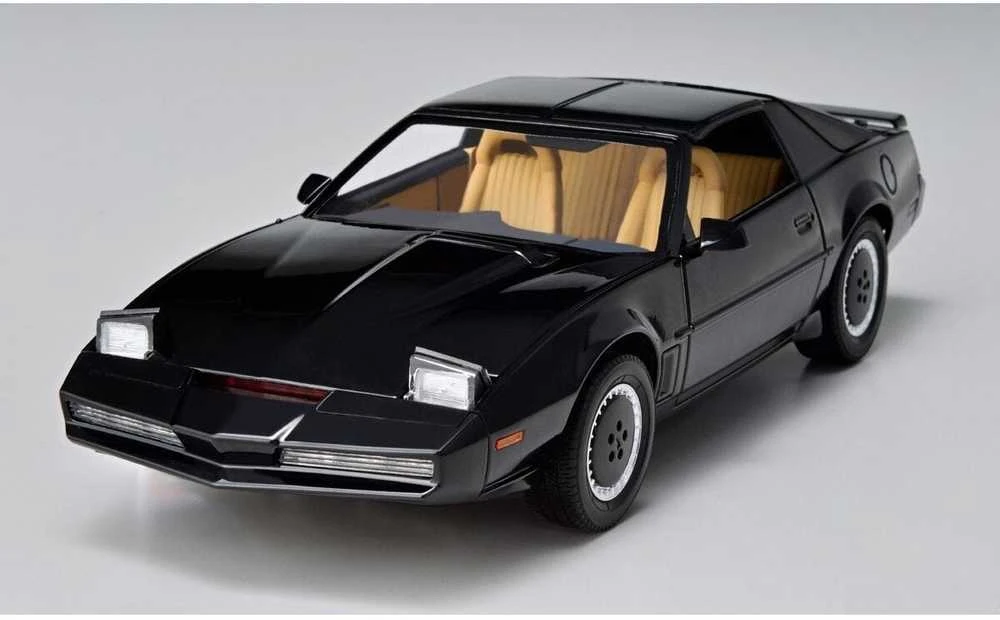 Aoshima Knight Rider K.I.T.T. 1/24 surinkimo rinkinys, 1 sezonas, su skeneriu
