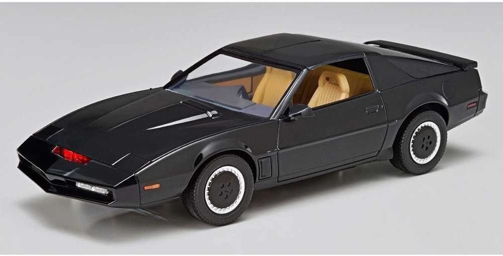 Aoshima Knight Rider K.I.T.T. S4 1/24 surenkamas plastikinis modelis