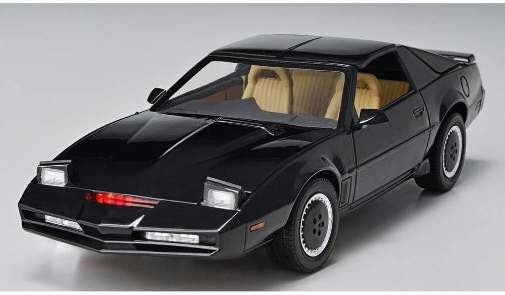 Aoshima Knight Rider K.I.T.T. S4 1/24 surenkamas plastikinis modelis