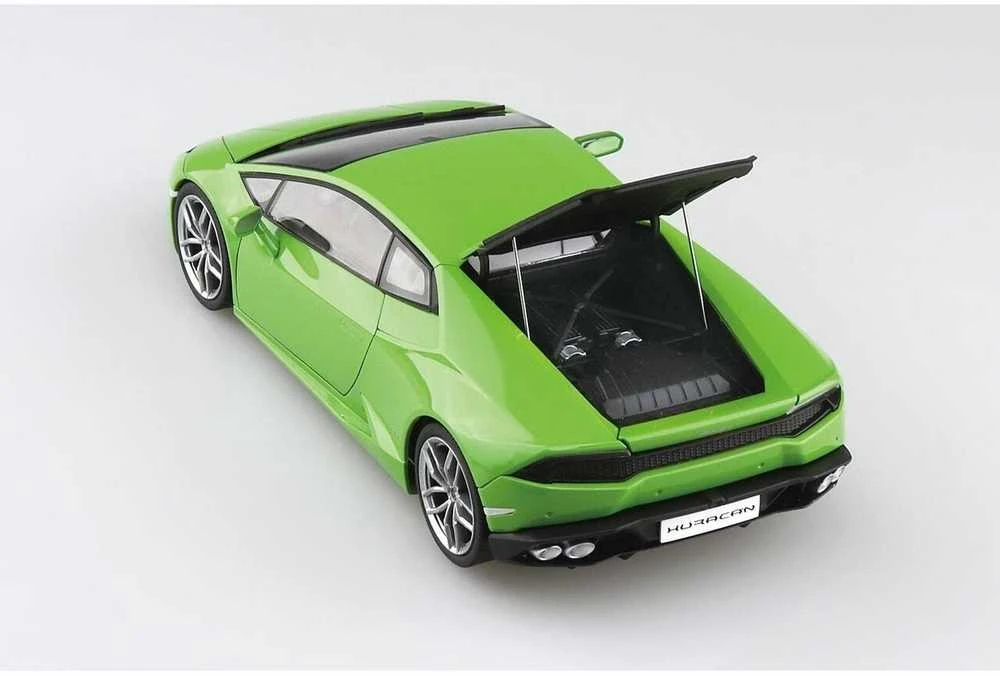 Aoshima Lamborghini Huracán 1/24 nudažytas surinkimo rinkinys, šviesiai žalias