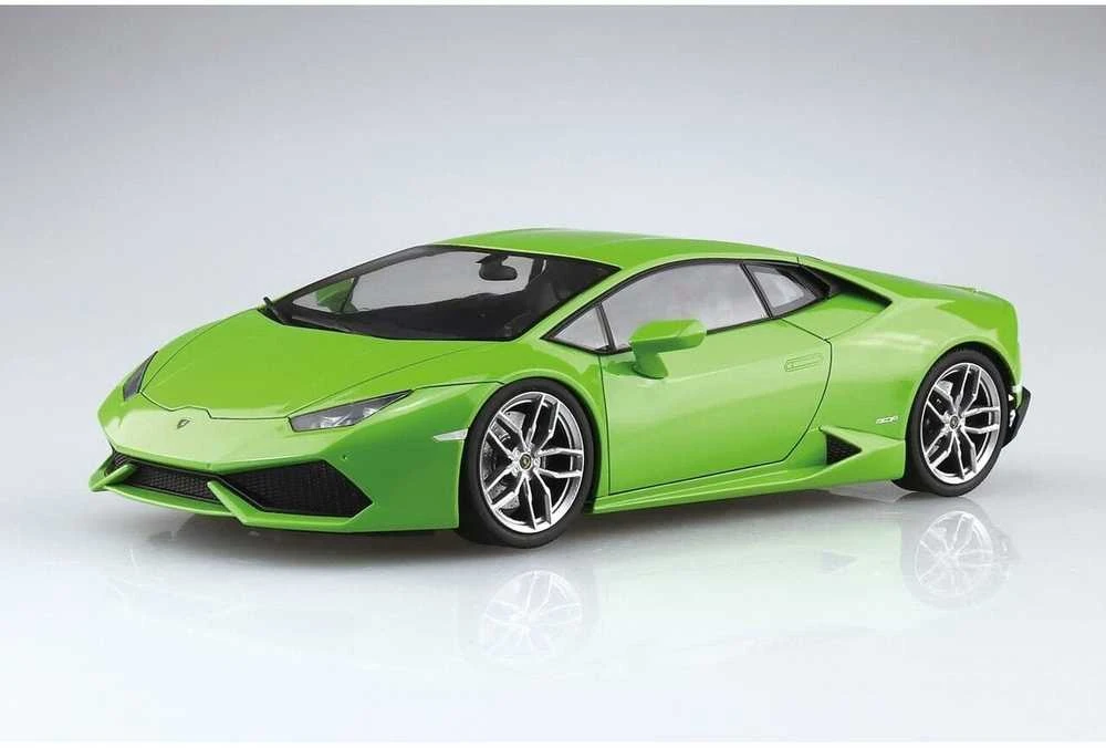Aoshima Lamborghini Huracán 1/24 nudažytas surinkimo rinkinys, šviesiai žalias