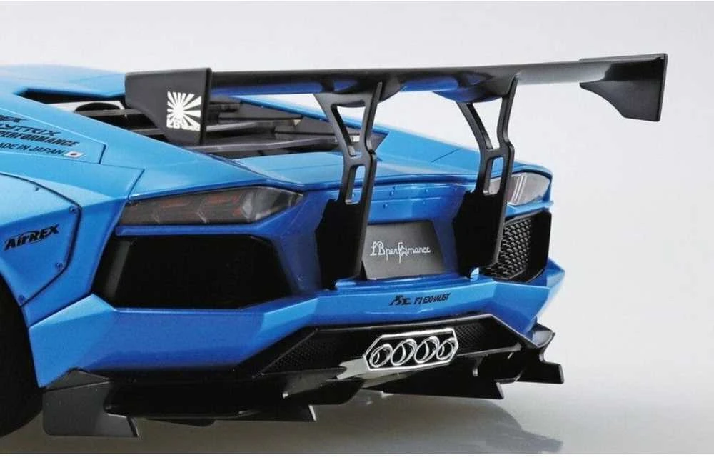 Aoshima LB-Works Lamborghini Aventador Ver.1 surenkamas plastikinis modelis