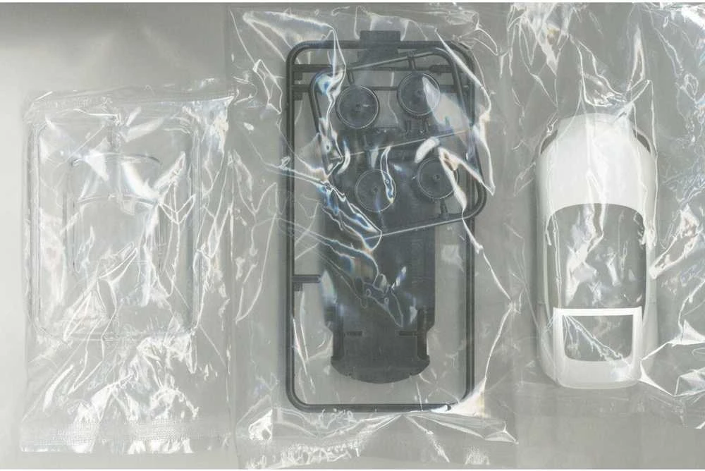 Aoshima Nissan Fairlady Z RZ34 Snap Kit 1/32 – Prism Baltas