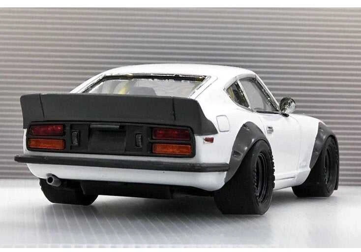 Aoshima Nissan Fairlady Z S30 Aero Custom '75 1/24 modelis