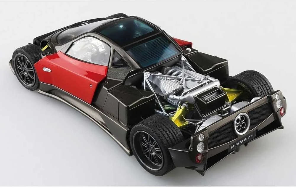 Aoshima Pagani Zonda F 2005 plastikinis modelis 1/24