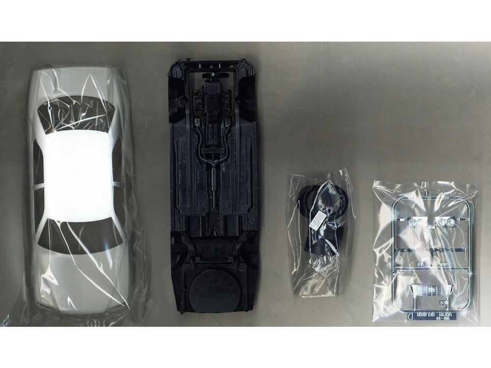 Aoshima Toyota Celsior UCF21 ’98 C-Type 1/24 surinkimo rinkinys