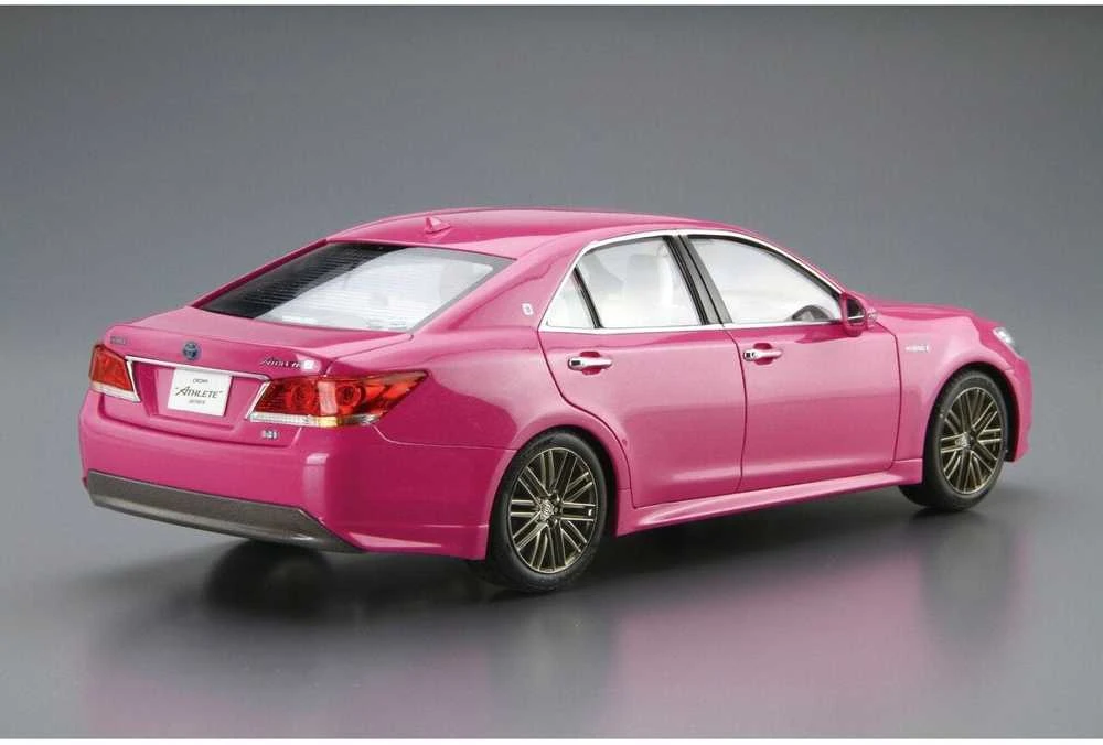 Aoshima Toyota Crown Athlete G 2015 1/24 surenkamas plastikinis modelis 05876
