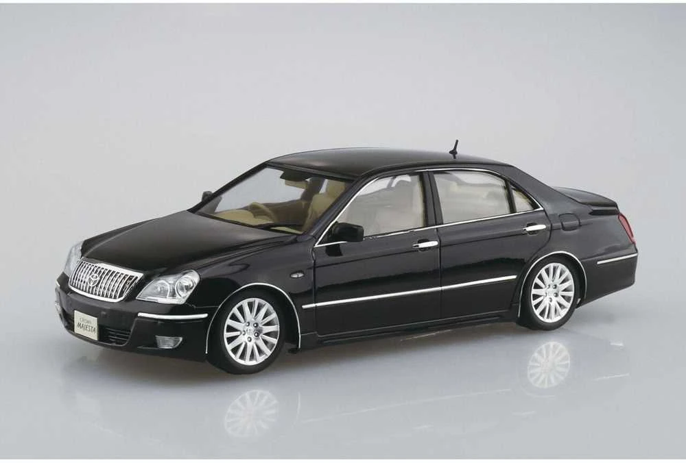 Aoshima Toyota Crown Majesta 2006 1/24 plastikinis surinkimo rinkinys