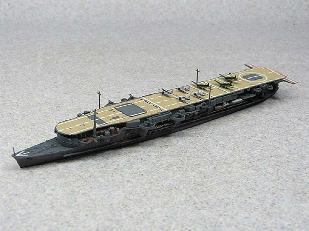 Aoshima Vanduo Line: japonų lėktuvnešis Ryūjō Renewal ver., 1/700 (06736)