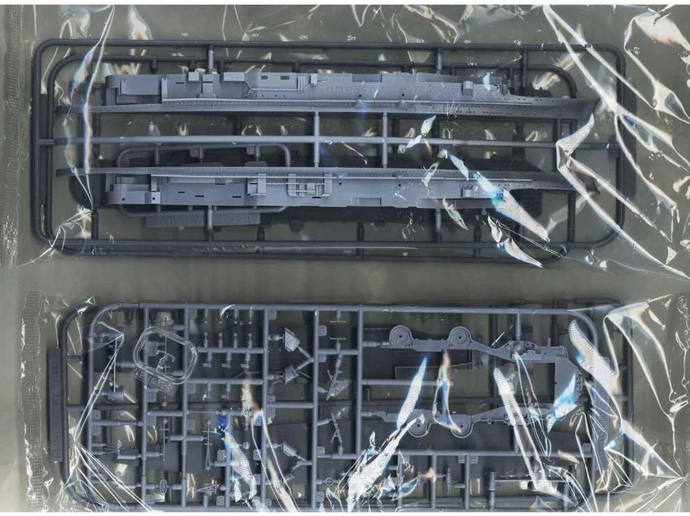 Aoshima Vanduo Line: japonų lėktuvnešis Ryūjō Renewal ver., 1/700 (06736)