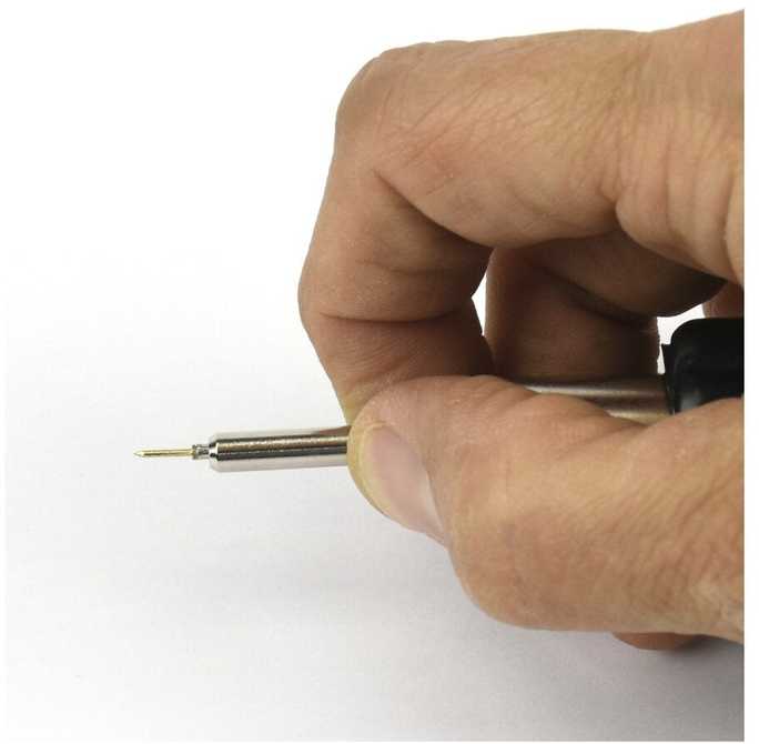 Artesania Latina magnetinis vinių kaliklis + 100 žalvarinių vinukų 5/10 mm