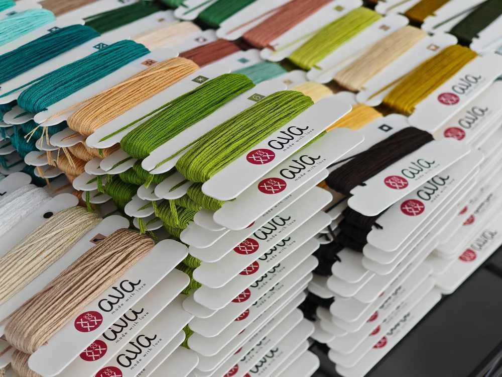 Ava Stitch Kryželiu siuvinėjimo rinkinys „Kava mieste“ AVA-P026