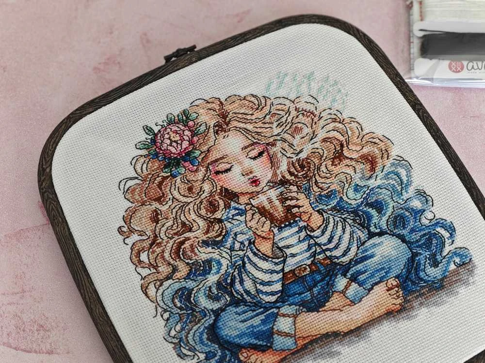 Ava Stitch Rami popietė – siuvinėjimo kryželiu rinkinys AVA-P025
