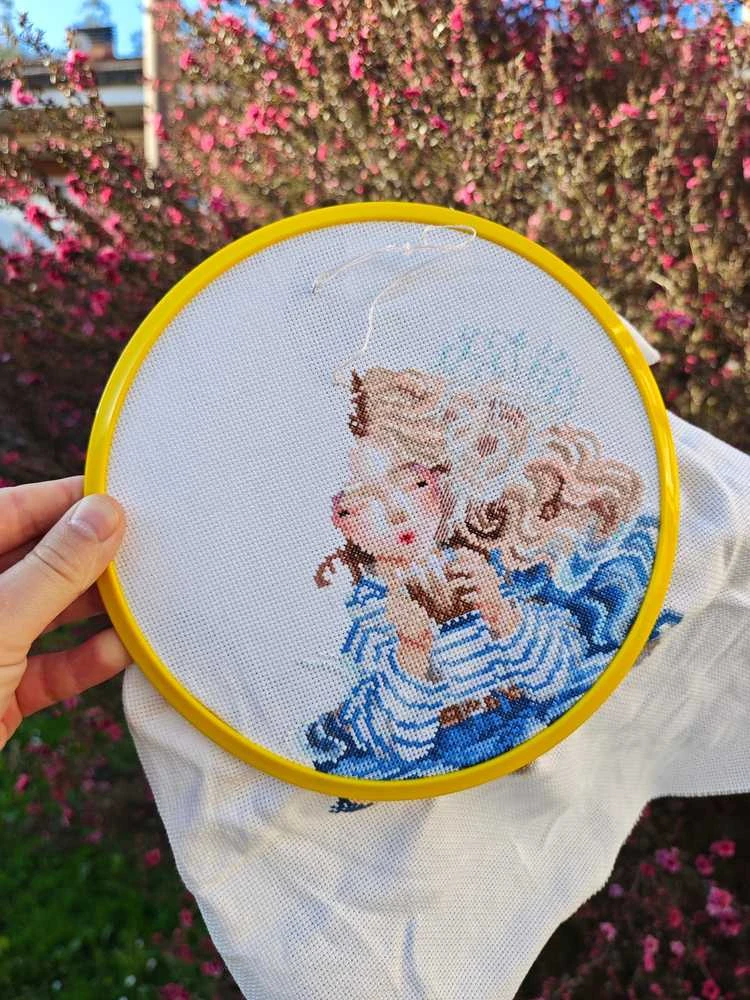 Ava Stitch Rami popietė – siuvinėjimo kryželiu rinkinys AVA-P025