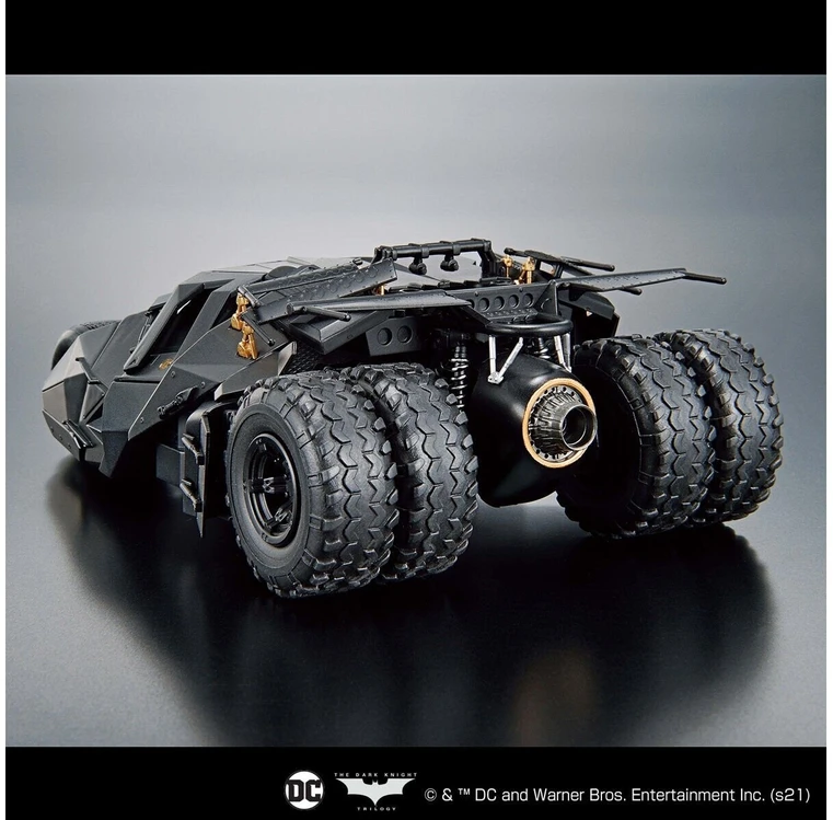 Bandai Batmobilis „Batman Begins“ 1:35 surenkamas modelis