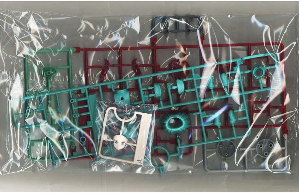 Bandai Gunpla Amate Yuzuriha plastikinis surenkamas Gundam modelis