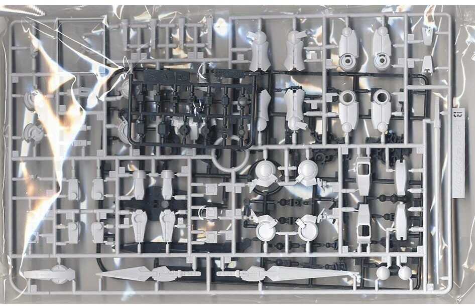 Bandai HG Gundam Exia Repair II 1/144 plastikinis Gunpla rinkinys
