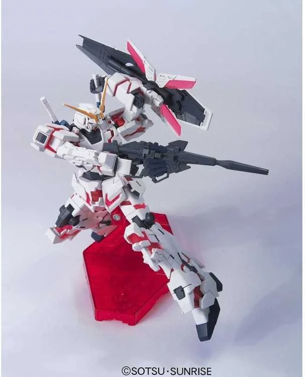 Bandai Gunpla HG 1/144 RX-0 UNICORN GUNDAM DESTROY MODE