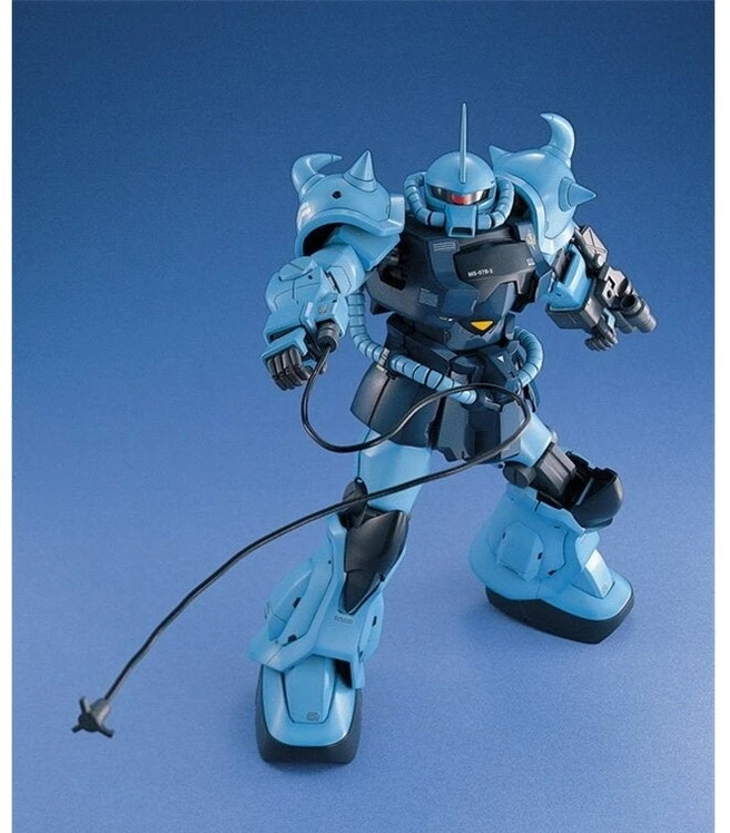 Bandai MG Gouf Custom MS-07B-3 Gunpla modelis 1/100, 61575