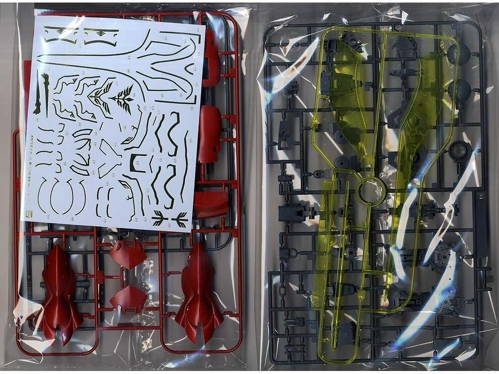 Bandai Kolekcinė Figūrėlė - MG 1/100 MSN-06S Sinanju Raudonas