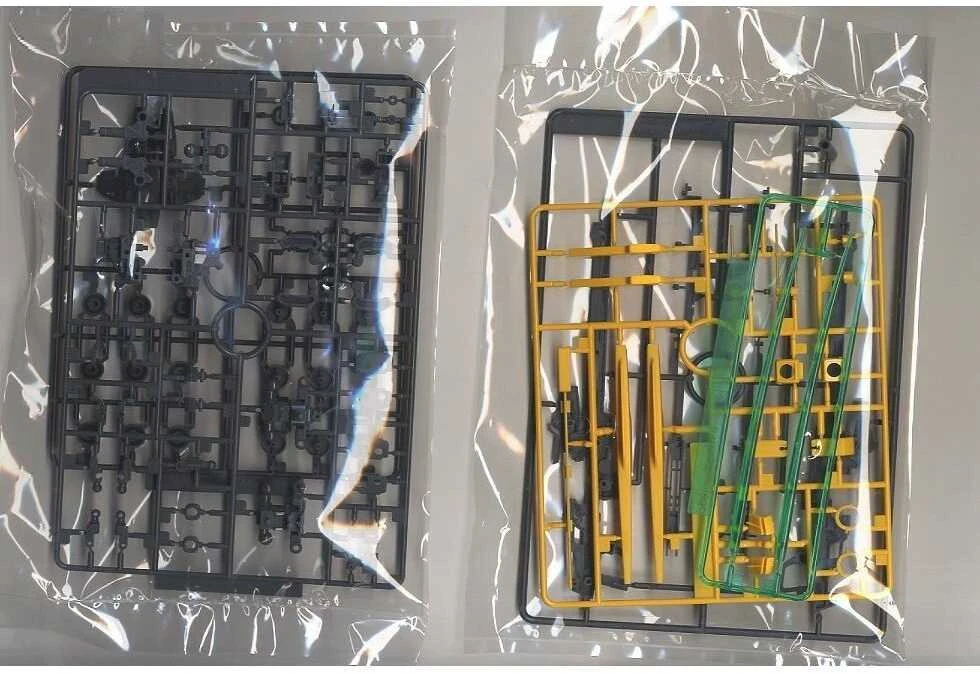 Bandai MG Wing Gundam Endless Waltz 1/100 Gunpla rinkinys