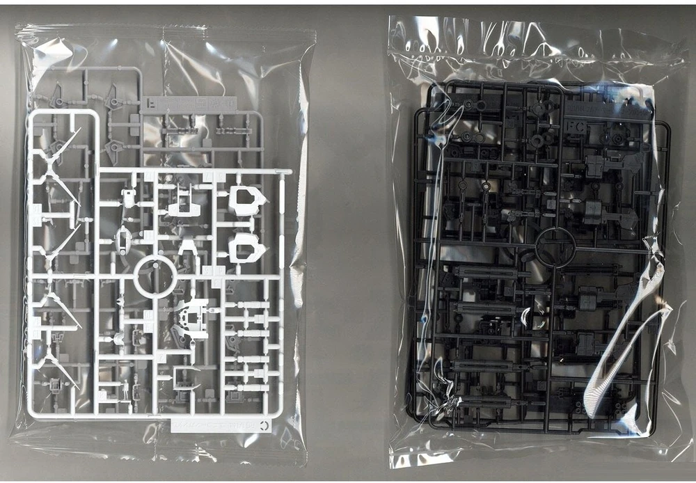 Bandai Kolekcinė Figūrėlė - RG 1/144 Pilnai Apsaugotas Unicorn Gundam
