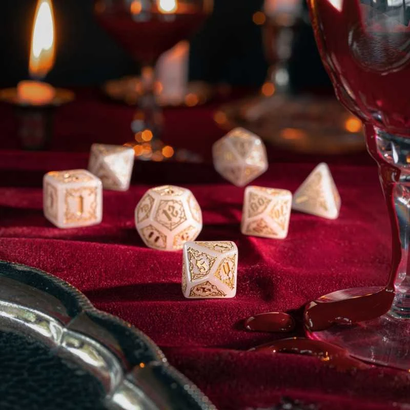 Q-WORKSHOP Bloodsucker Immortal RPG Kauliukų rinkinys