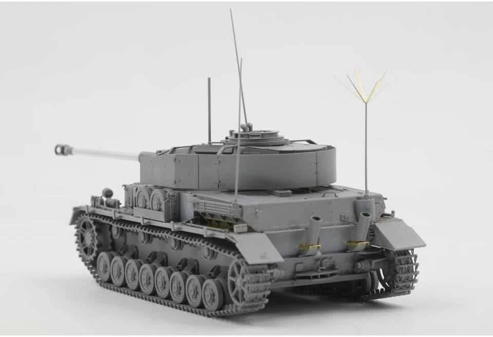 Border Model Pz.Beob.Wg. IV Ausf. J 1/35 plastikinis rinkinys su vadu ir pėstininkais