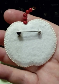 Charivna Mit Karoliukų siuvinėjimo rinkinys segė Crystal Art „Raudonas obuolys“