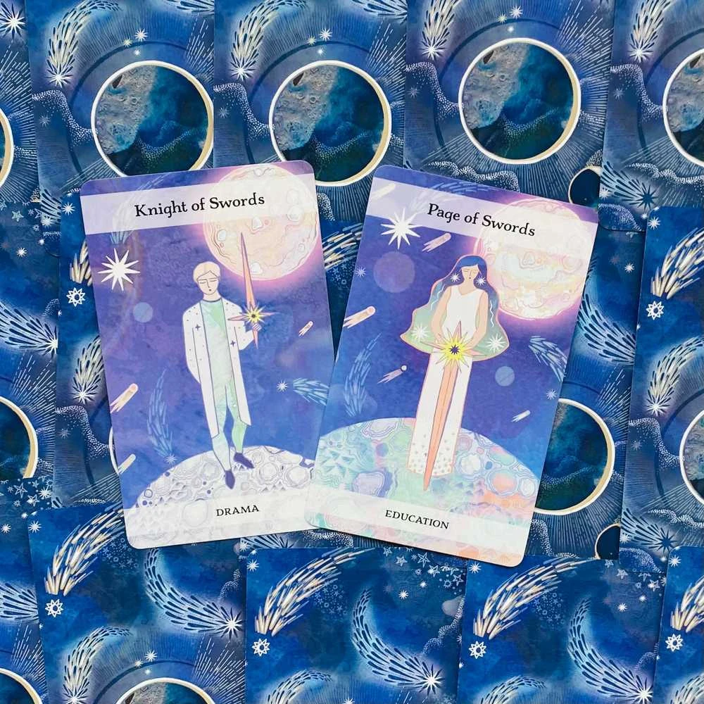 Cico Books The Moon And Stars Taro Kortos