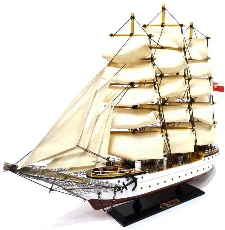 Deco Gifts Kolekcinis medinis burlaivio Dar Pomorza modelis 50 cm – jūrinė dovana