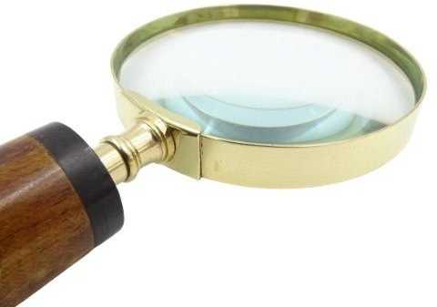 Deco Gifts Didinamasis stiklas su žalvariniu rėmeliu ir rago rankenėle - NC2356