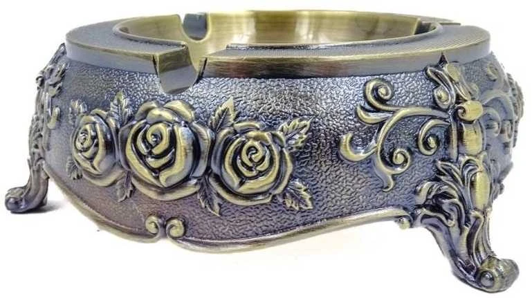Deco Gifts Prabangi metalinė Liudviko stiliaus peleninė, auksu dekoruota, 12 cm