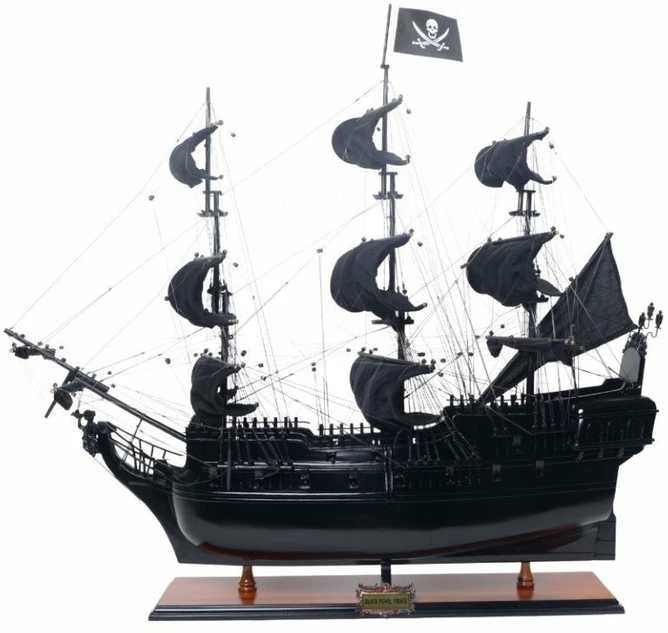 Mirtop Juodoji Perla – rankų darbo medinis laivo modelis Karibų piratų gerbėjams
