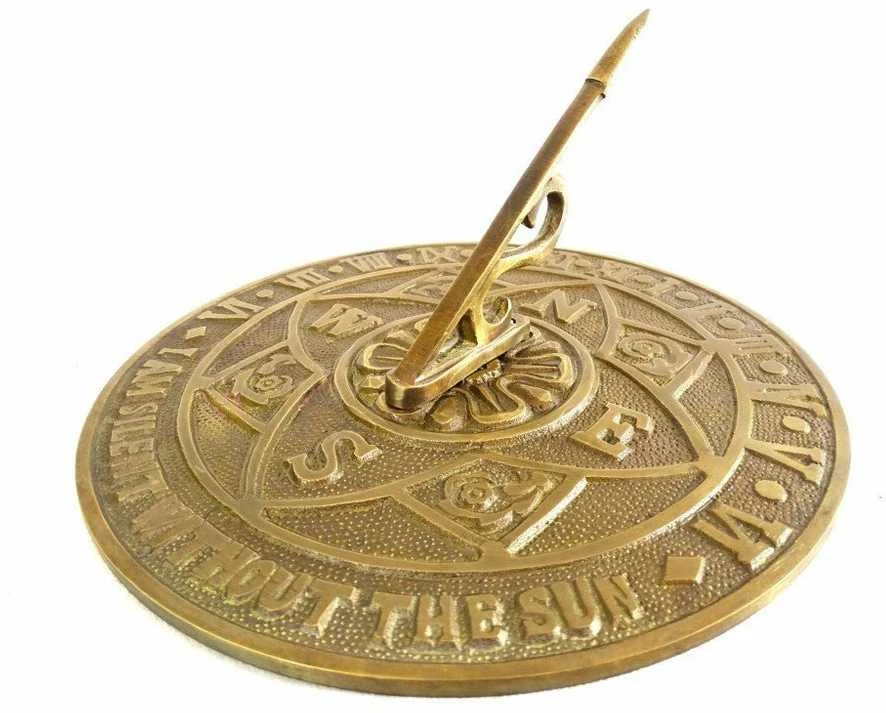 Mirtop Žalvarinis sodo saulės laikrodis su gėlių motyvu, 20 cm