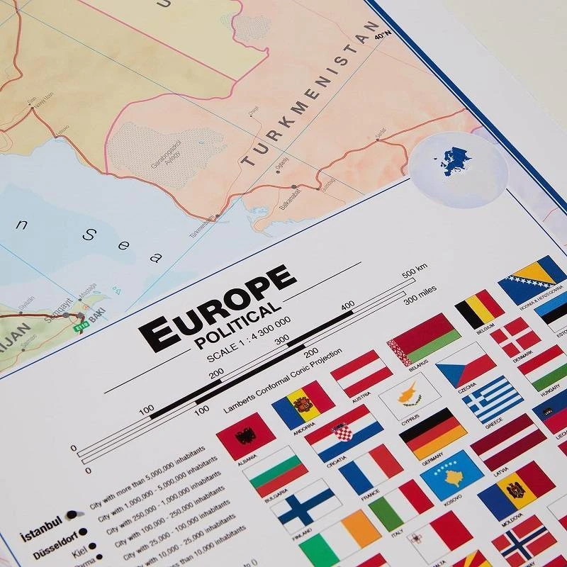 Craenen Bvba Europos politinis sieninis žemėlapis 100x139 cm, laminuotas, su vėliavomis