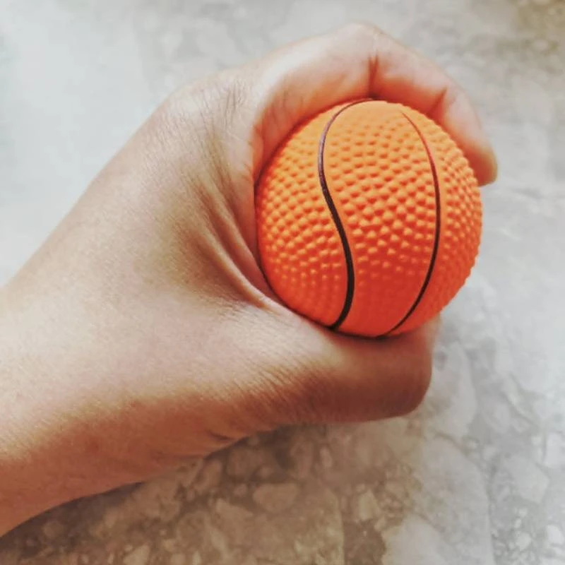 Hobilt Sportinis šokinėjantis kamuoliukas vaikams 6 cm (asorti)