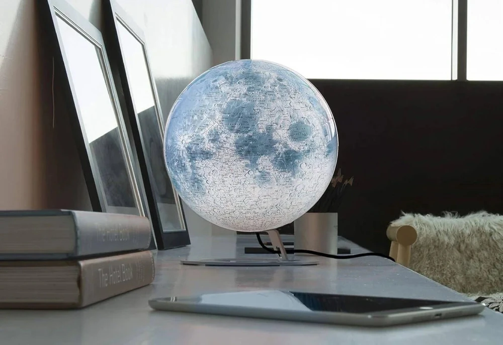 Dėlionė Nova Rico Mėnulio gaublys-lempa 30 cm su LED, National Geographic