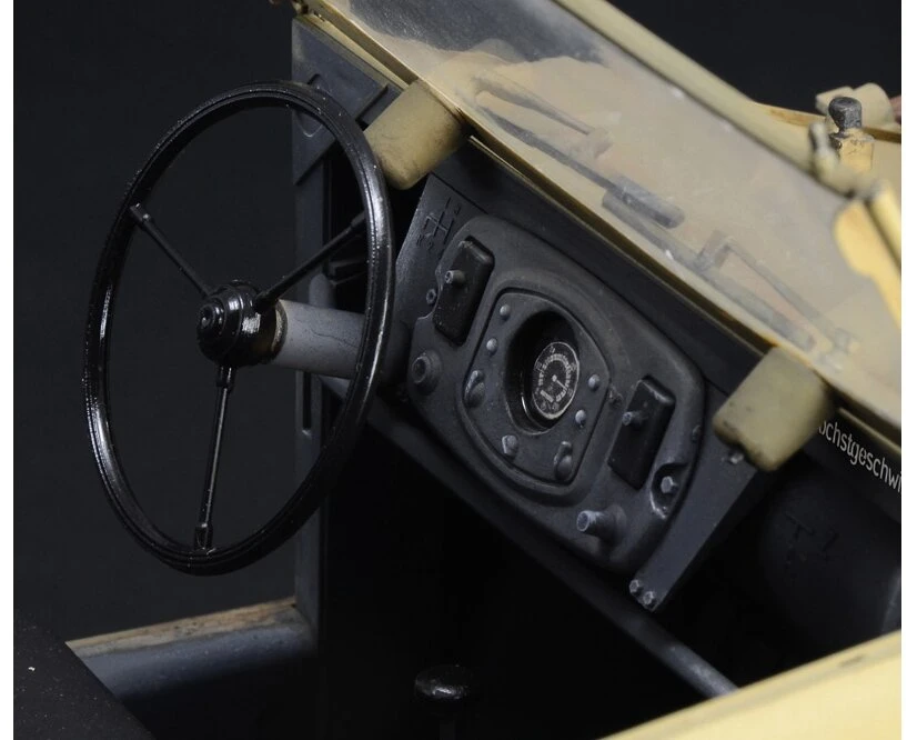 Didelis surenkamas Italeri Kdf.1 Typ 82 Kübelwagen modelis 1/9 7405