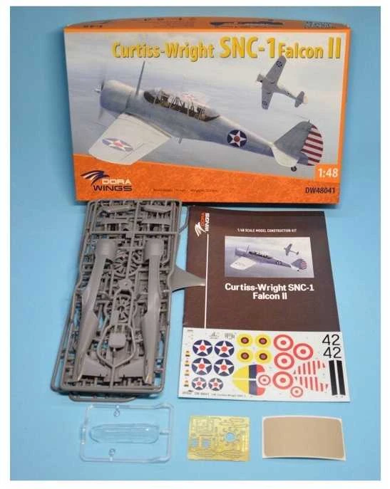 Dora Wings Curtiss-Wright SNC-1 Falcon II 1/48 – plastikinis lėktuvo modelis