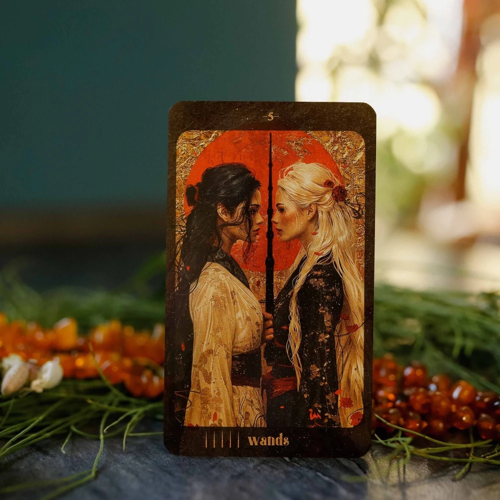 Dusserre Cartomancie Amber Moon Tarot kortos su instrukcijų knygele (78 kortos)