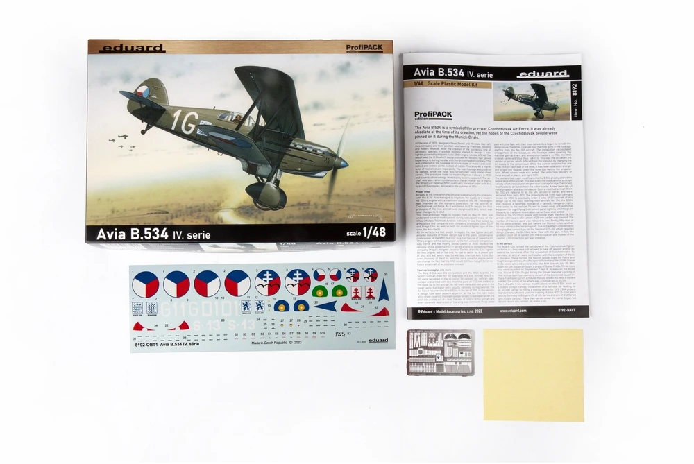 Eduard Avia B.534 IV serija plastikinis surenkamas lėktuvo modelis 1:48