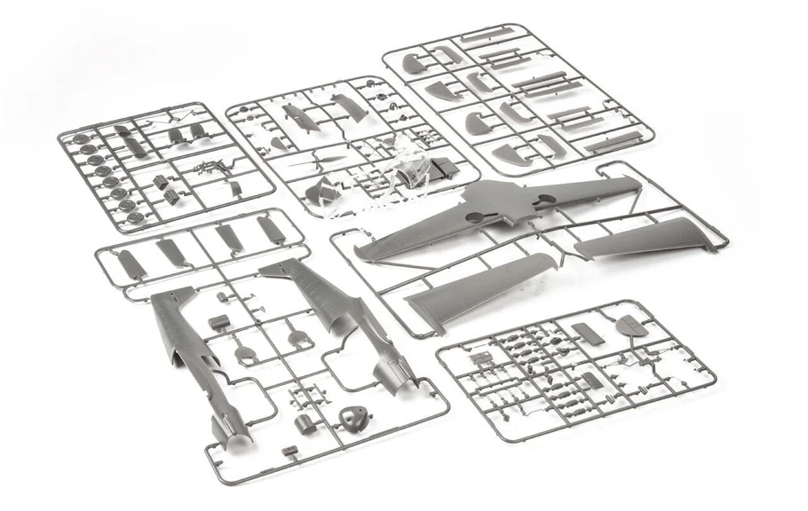 Eduard Messerschmitt Bf 108 plastikinis surenkamas modelis 1/32