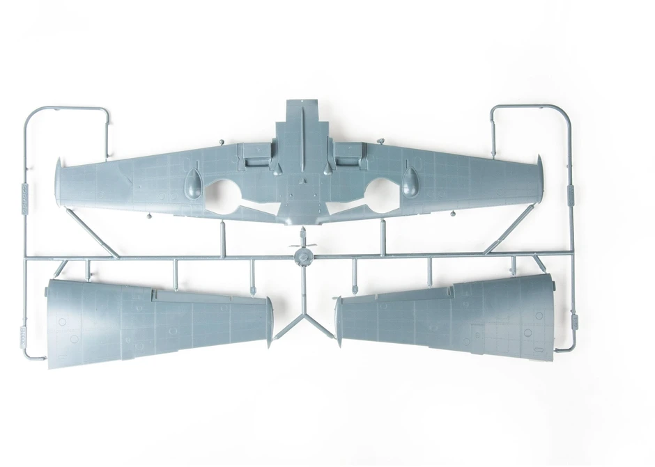 Eduard Messerschmitt Bf 109E-4 plastikinis lėktuvo modelis 1/32